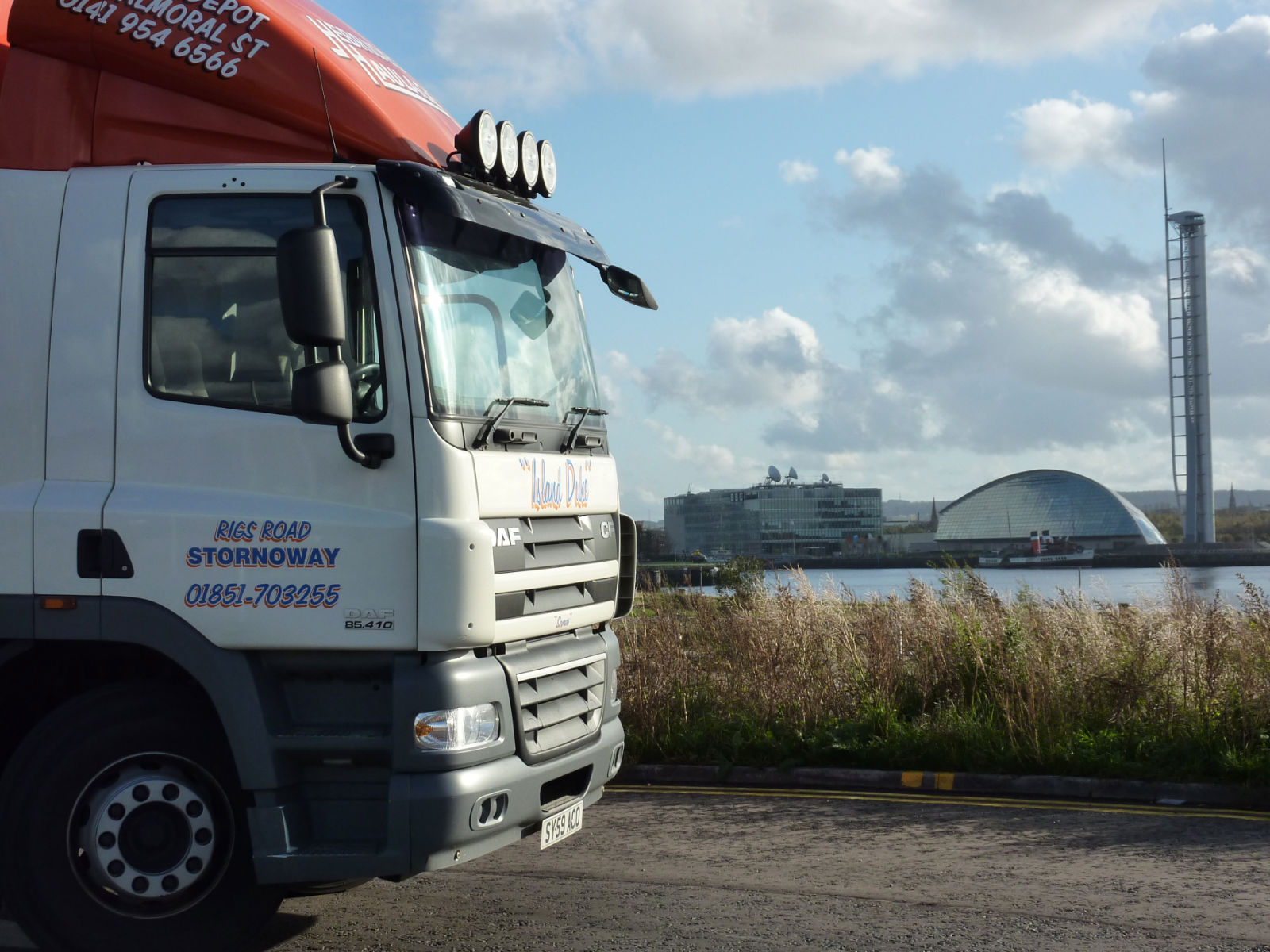 'Island Duke' DAF truck by the River Clyde in Glasgow